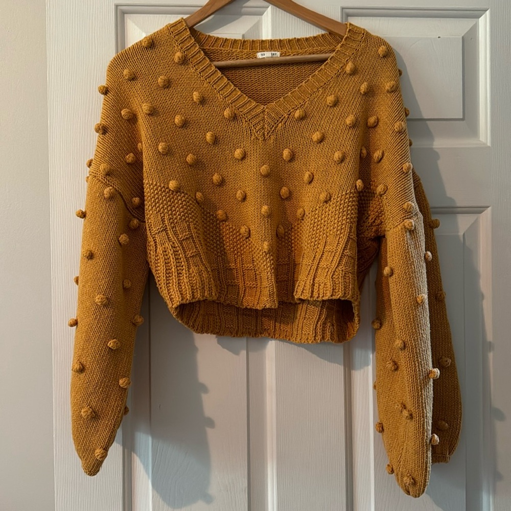 Cropped textured mustard sweater